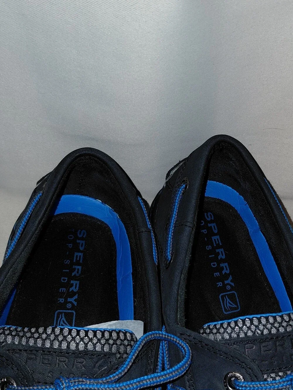 Sperry Men's 8.5M Billfish 3-Eye Boat Shoes, Dark Navy Leather Vibrant Laces New